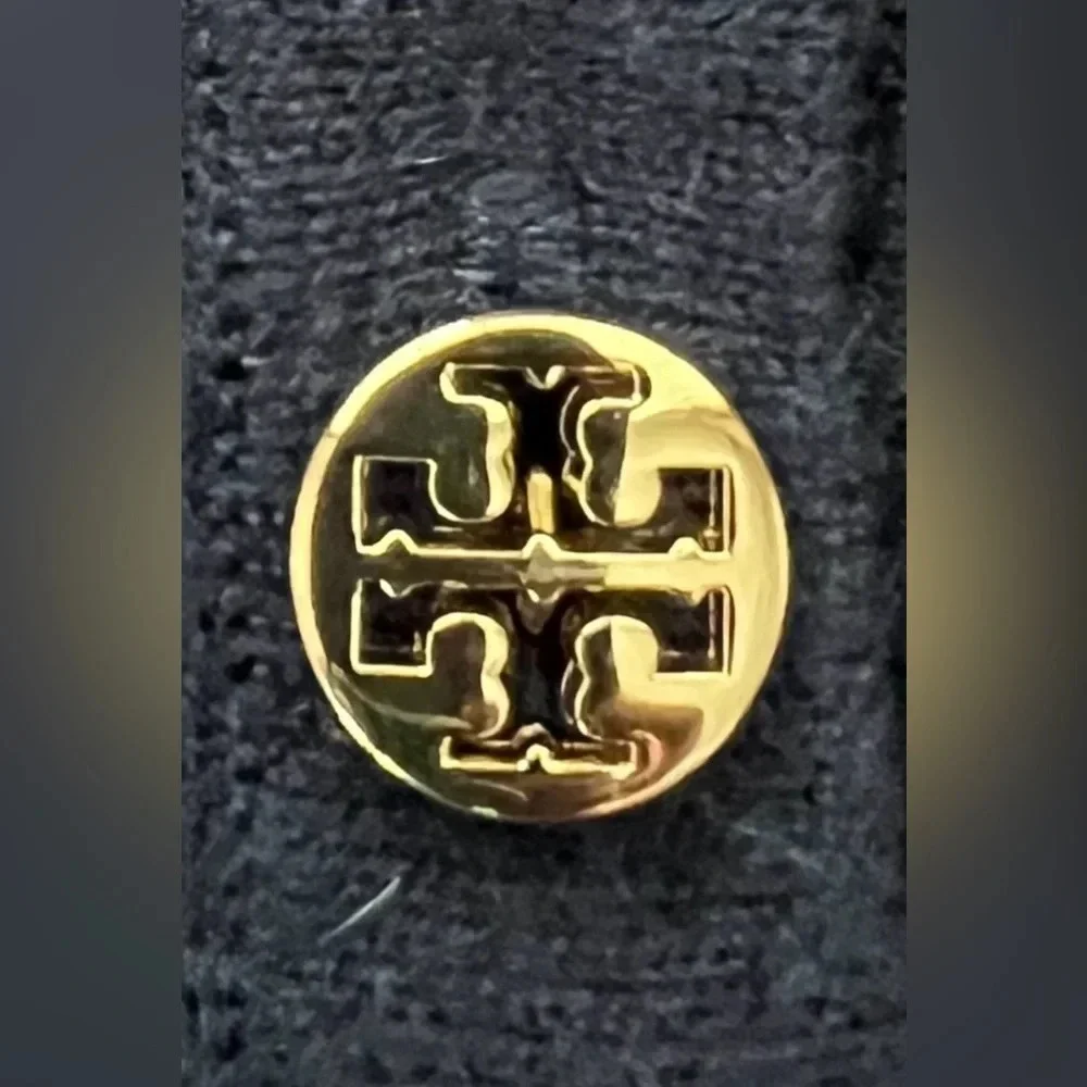 Tory Burch | ladies cashmere sweater. Size: L